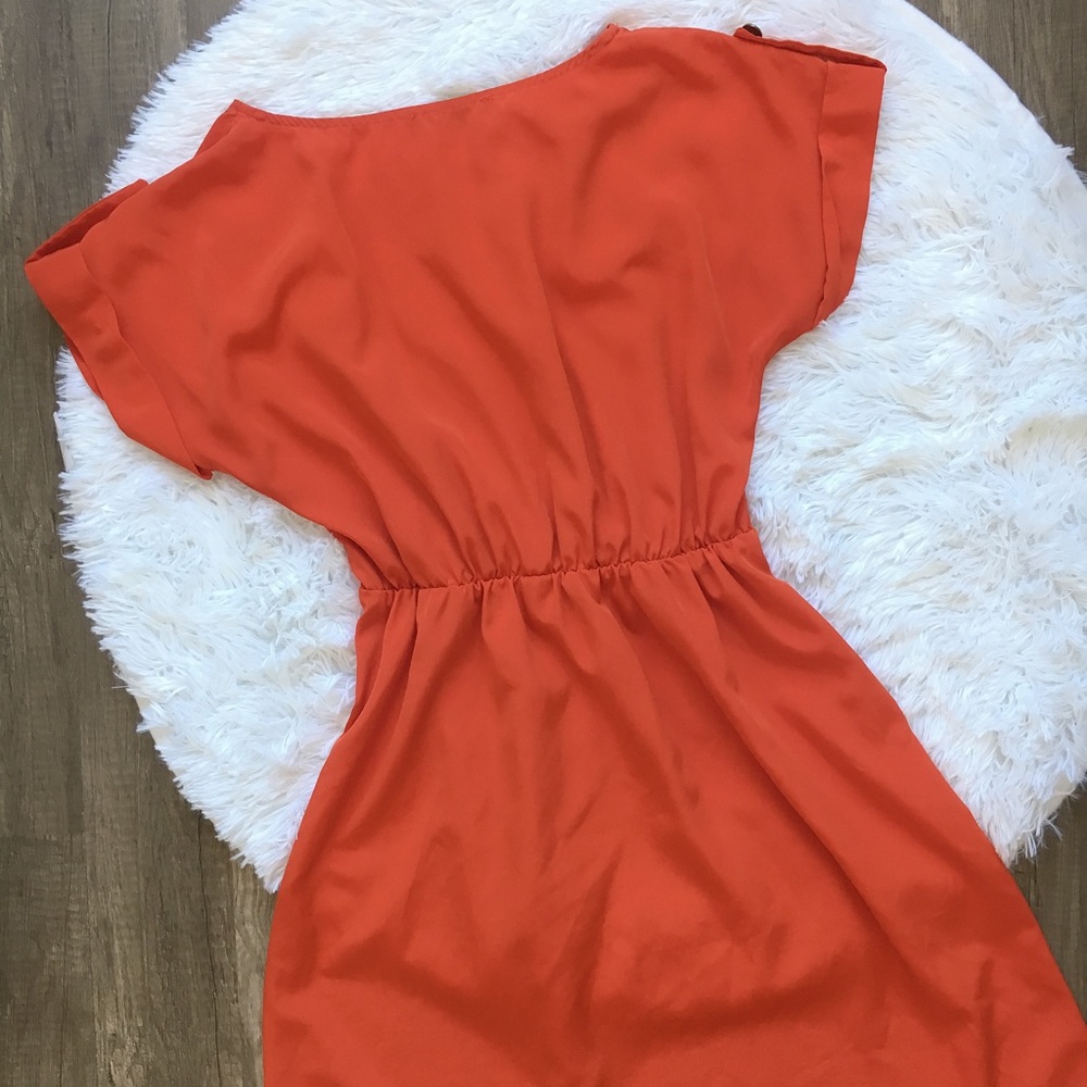 Short orange dress - Picture 4 of 4
